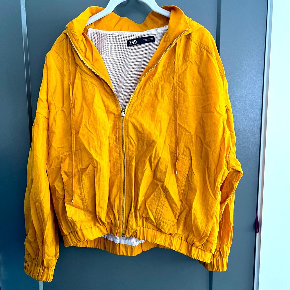 Zara windbreaker jacket